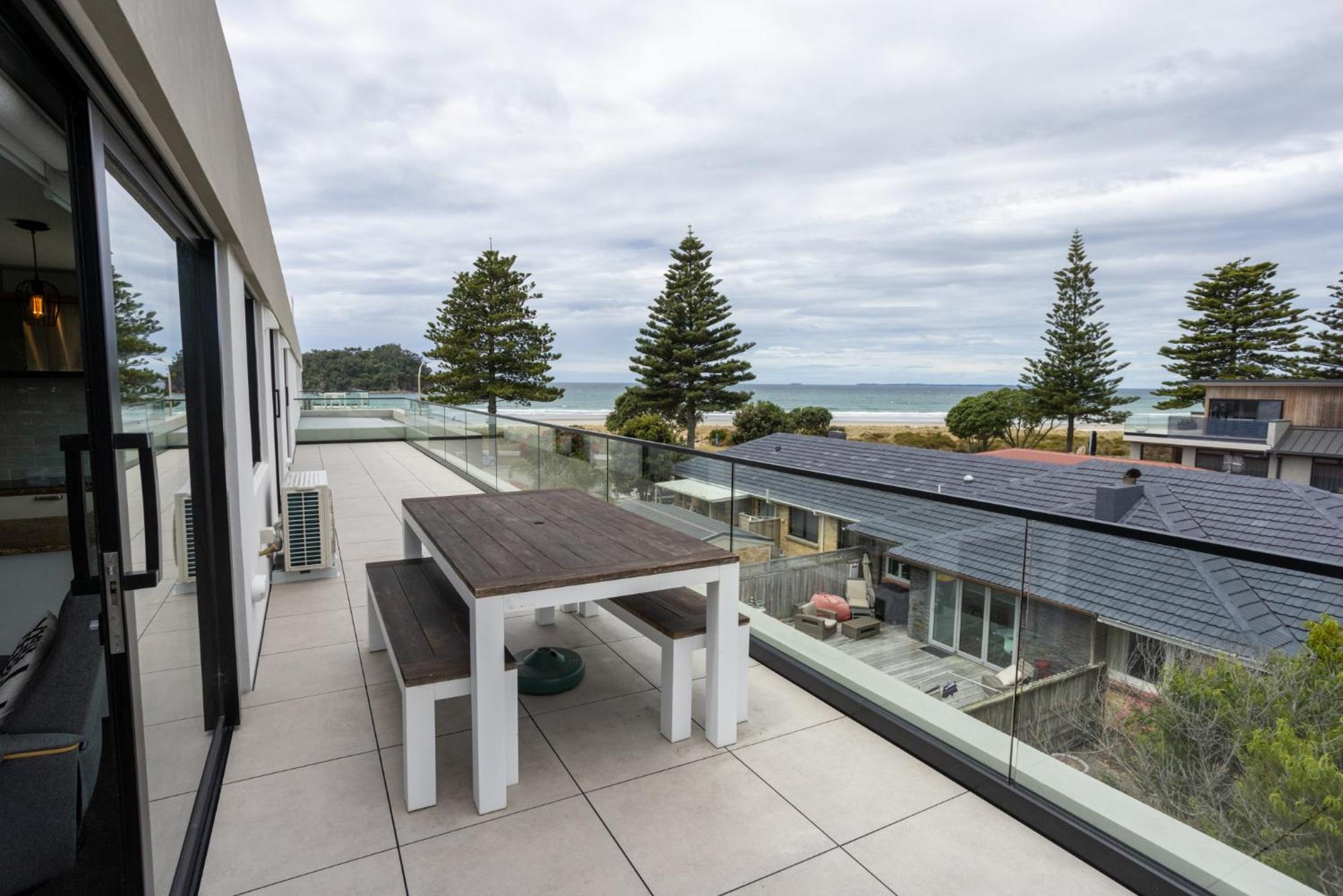 Belle Mer Beachfront Apartments - Self Serviced Mount Maunganui Eksteriør bilde