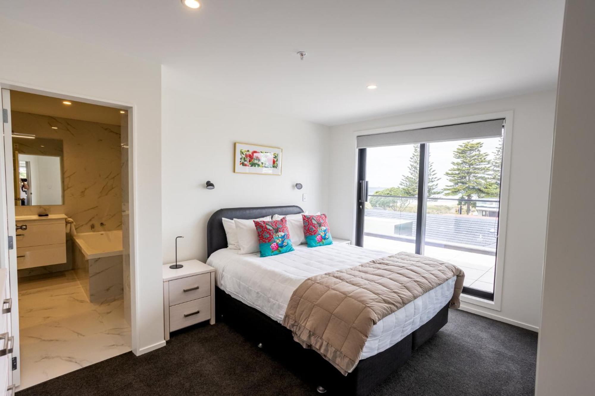 Belle Mer Beachfront Apartments - Self Serviced Mount Maunganui Eksteriør bilde