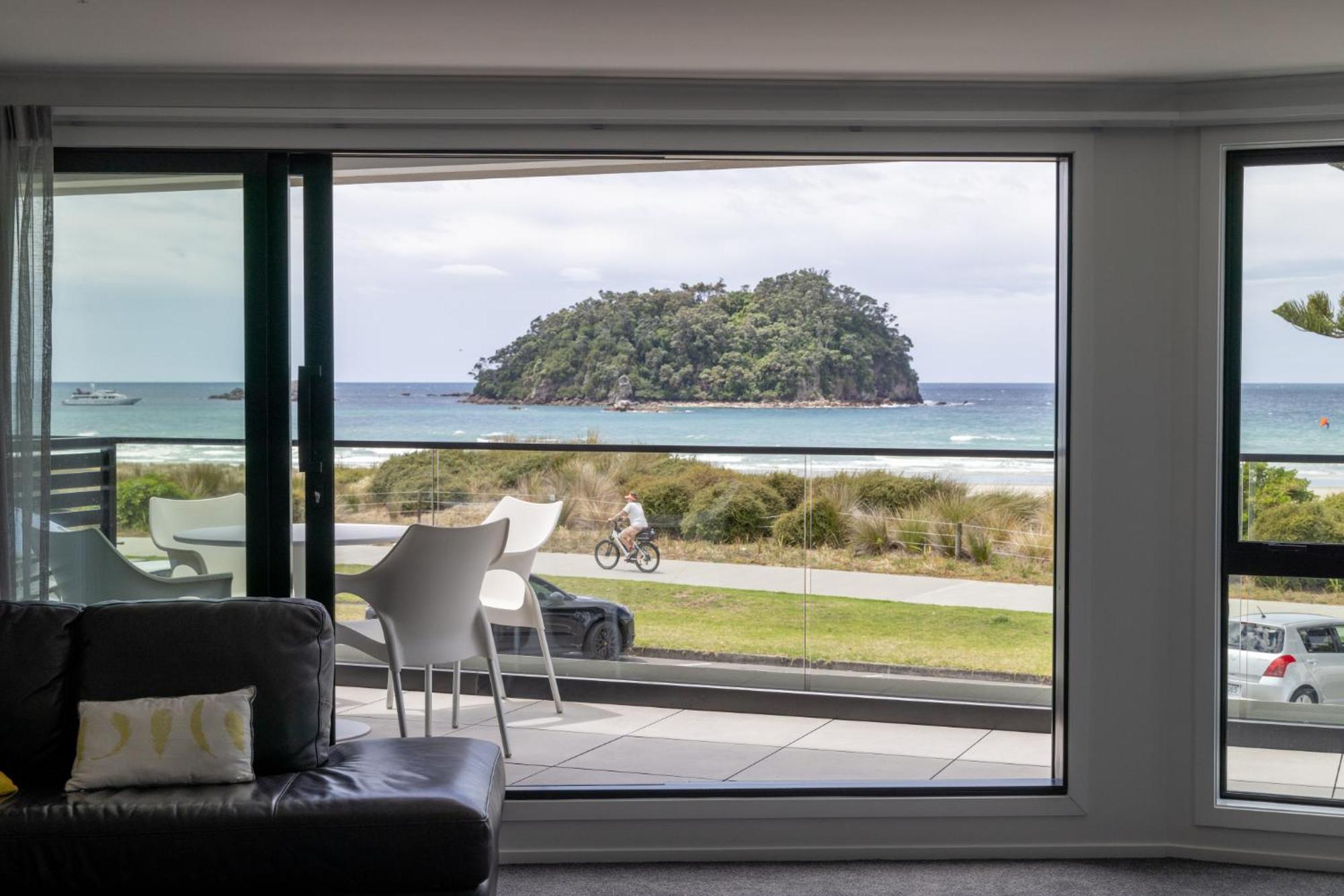 Belle Mer Beachfront Apartments - Self Serviced Mount Maunganui Eksteriør bilde