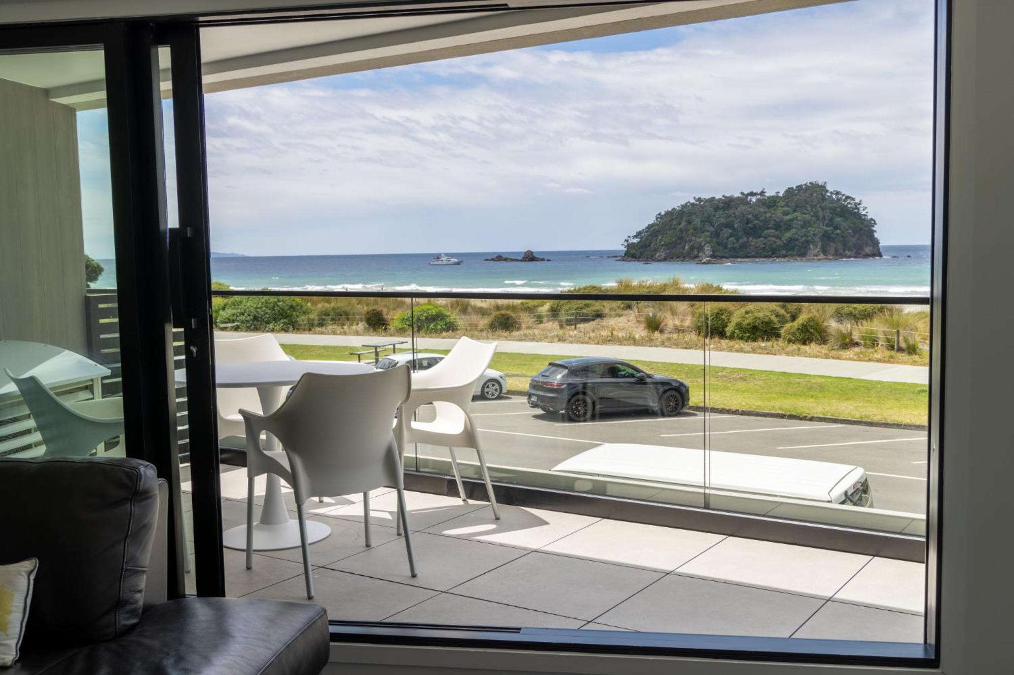 Belle Mer Beachfront Apartments - Self Serviced Mount Maunganui Eksteriør bilde