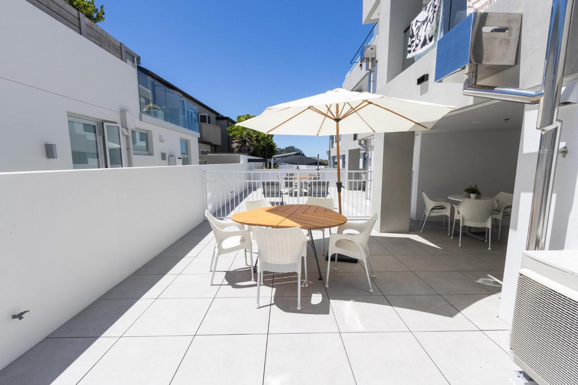 Belle Mer Beachfront Apartments - Self Serviced Mount Maunganui Eksteriør bilde