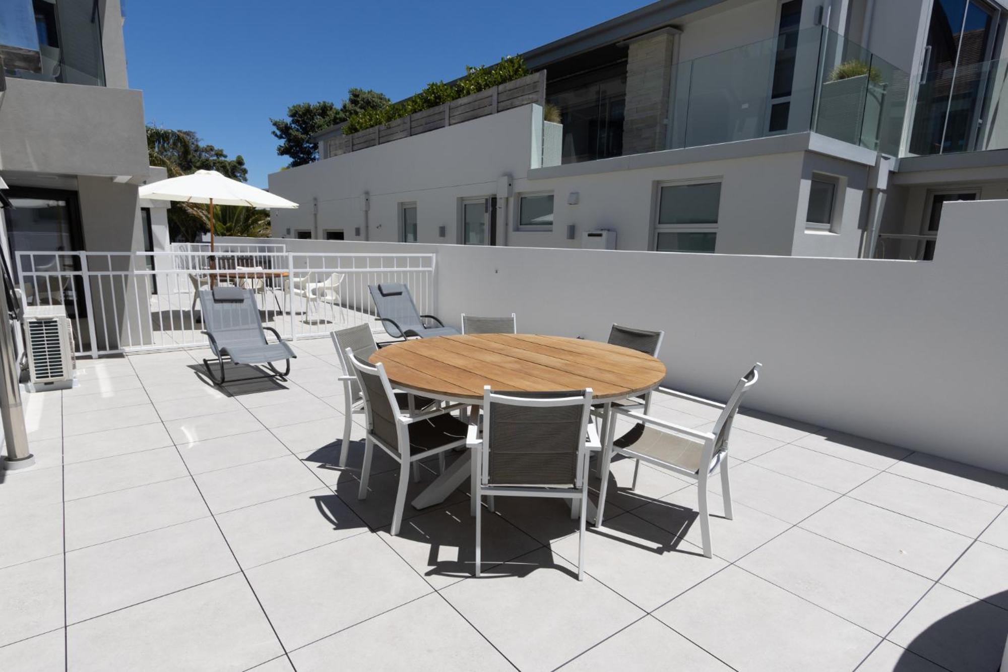 Belle Mer Beachfront Apartments - Self Serviced Mount Maunganui Eksteriør bilde